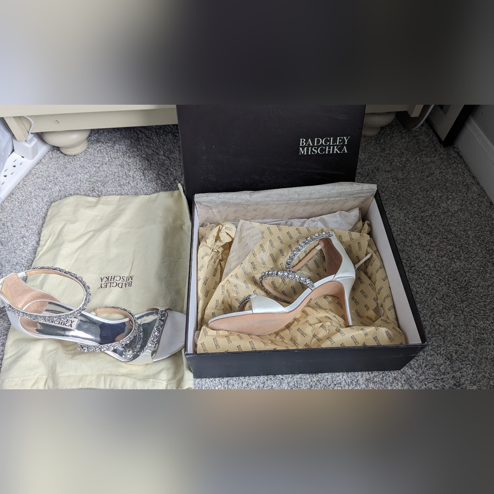 Badgley Mischka wedding shoes